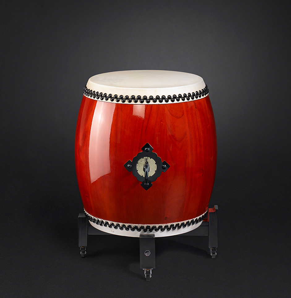 Miya-Daiko CLASSIC drum Ø48cm (850€) with flat stand (160€)