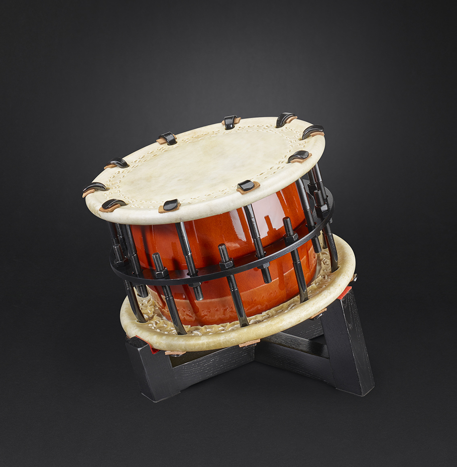 Shime-Daiko bolt �37cm (699�) with flat-stand (140�)