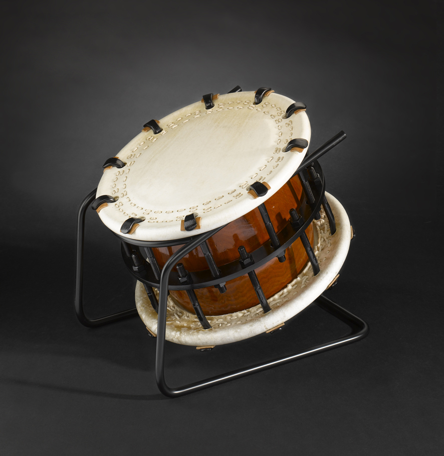 Shime-Daiko bolt (699�) with metal-stand (95�)